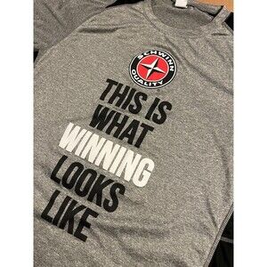 Schwinn Bicycle Bike Logo Winning Quality Performance T-Shirt Tee LARGE Mountain